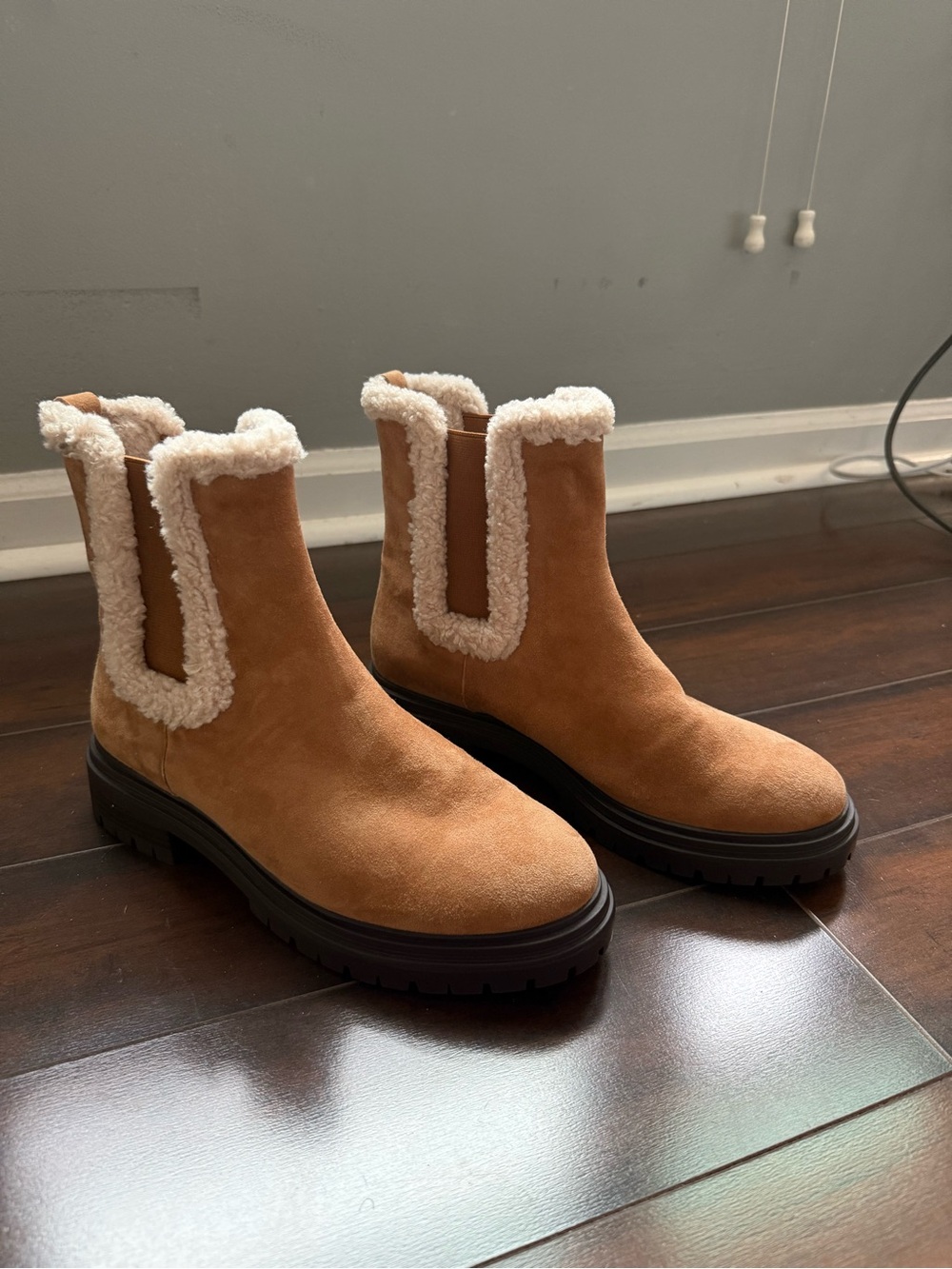 Ann Taylor Factory Tan Suede Shearling-Trim Chelsea Booties